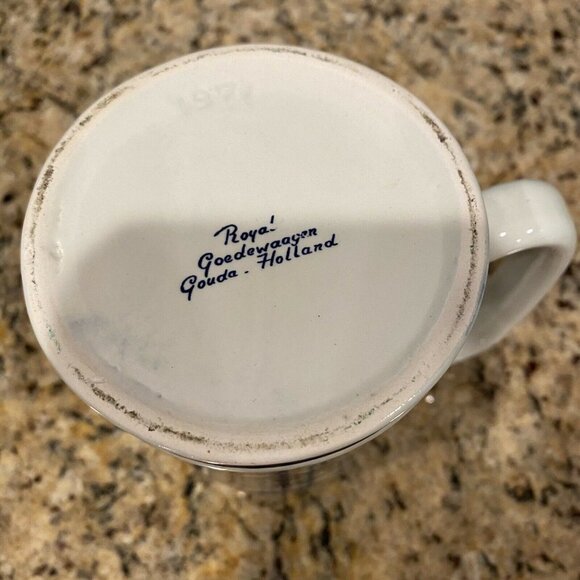 Royal Goedewaagen Gouda Holland Blue White  Windmi - Picture 7 of 9